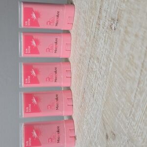 Mocollure Pink Sunscreen Sticks